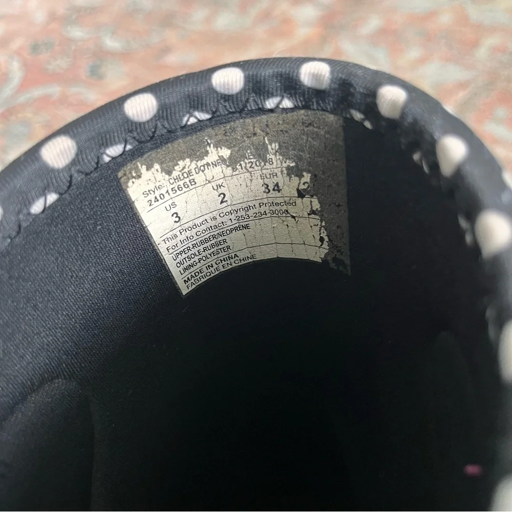 Western Chief Black and Pink Insulated Boots
